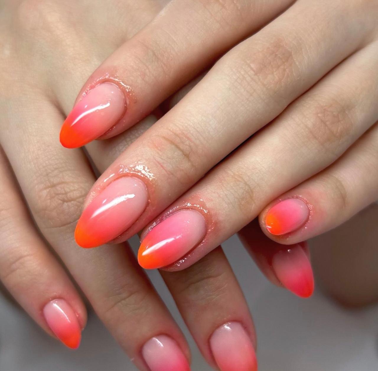 Manicura y Pedicura - Tratamiento de estética en Móstoles